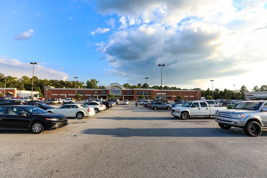 More Photos Of Kroger, Dublin Freestanding For Sale