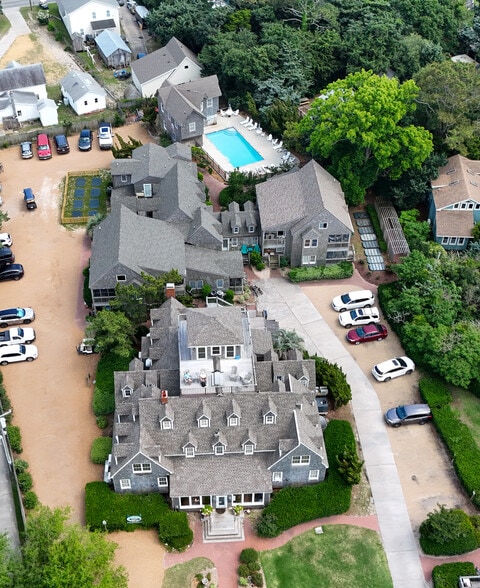 More Photos Of 155 Silver Lake Dr, Ocracoke Hospitality For Sale