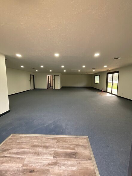 More Photos Of 4890 W Main St, League City Land For Lease