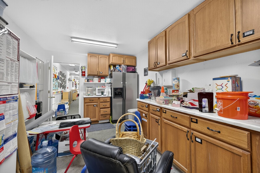 More Photos Of 1706 Bronco Ln, Richland Daycare Center For Sale