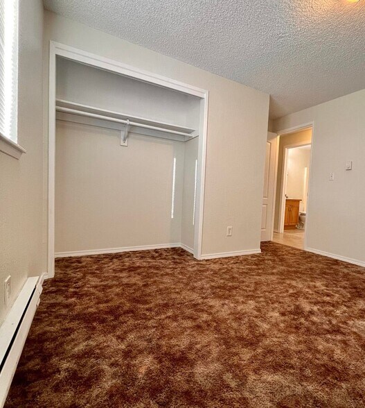 More Photos Of 1403 Roosevelt Ave, Yakima Apartments For Sale