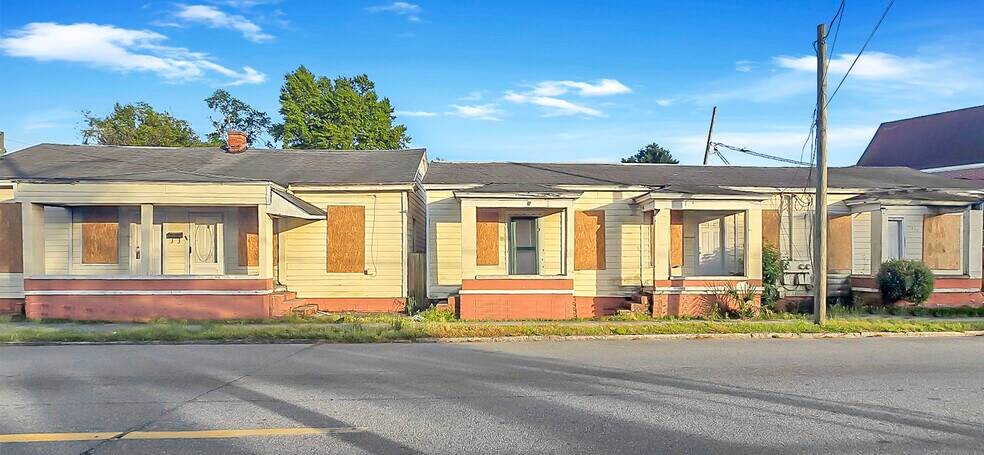 Primary Photo Of 1610 Ogeechee Rd, Savannah Apartments For Sale