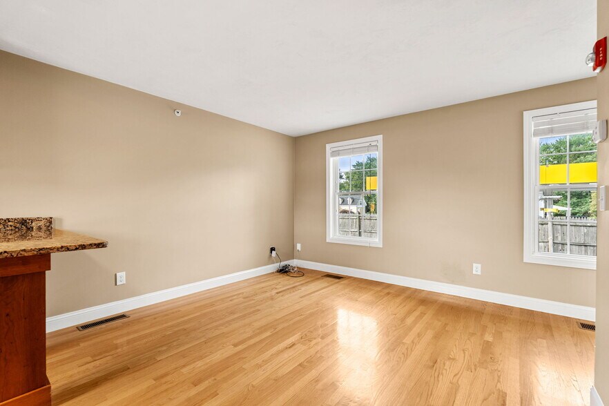 More Photos Of 83 Holten St, Danvers Apartments For Sale