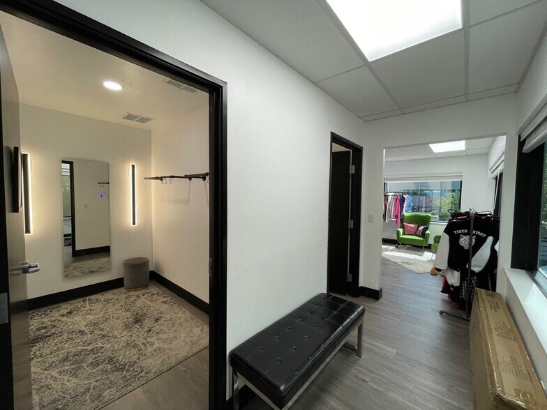 More Photos Of 677 Quality Dr, American Fork Office For Lease