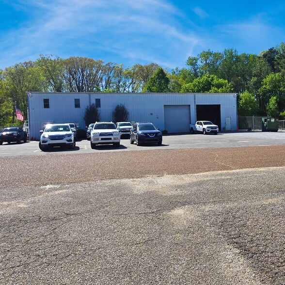 More Photos Of 155 N Conalco Dr, Jackson Flex For Sale