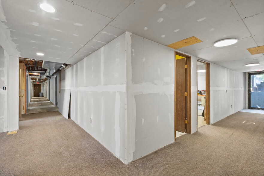 More Photos Of 537 2nd St, Havre Hotel For Sale