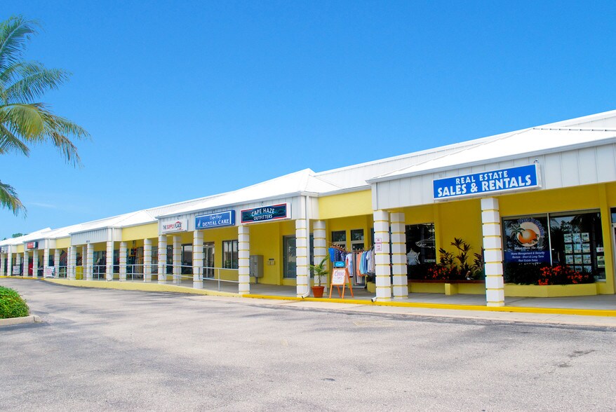 More Photos Of 8495 Placida Rd, Placida Freestanding For Sale