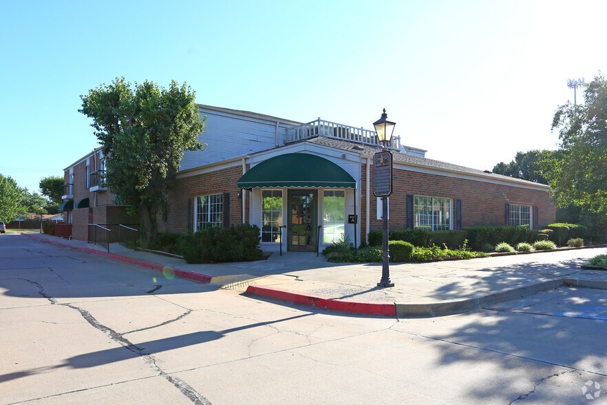 More Photos Of 3120 W Britton Rd, Oklahoma City Office For Lease