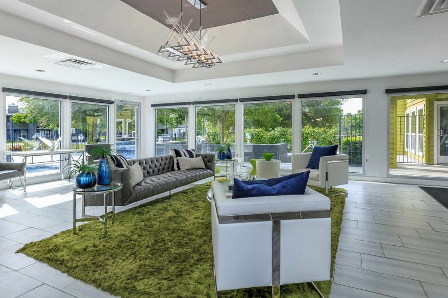 More Photos Of 14900 Nacogdoches Rd, San Antonio Apartments For Sale