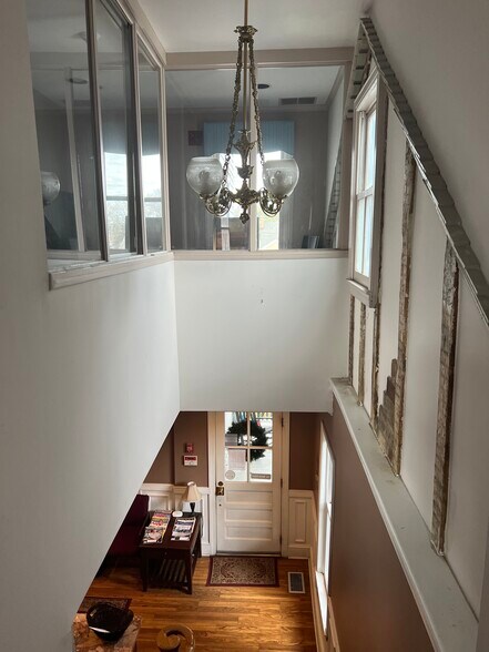 More Photos Of 18 Kings Hwy W, Haddonfield Office For Lease