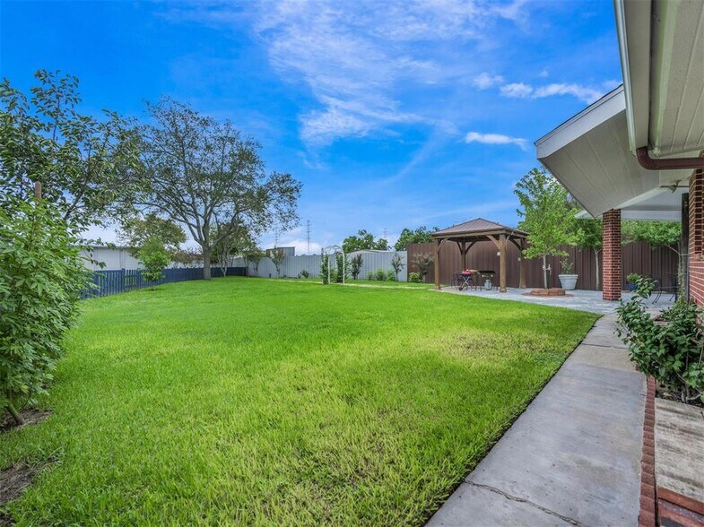 More Photos Of 13117 Player St, Houston Land For Sale