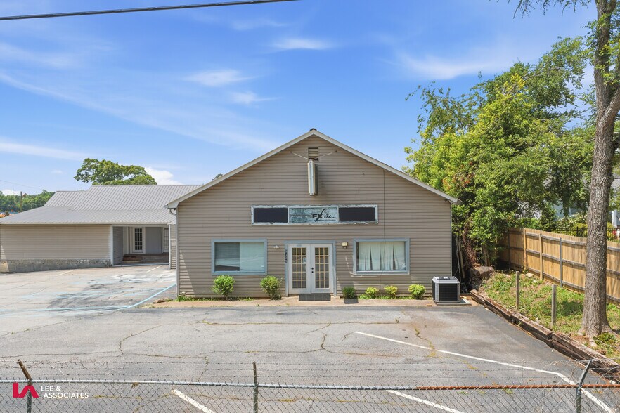 More Photos Of 9135 S Main St, Jonesboro Light Manufacturing For Sale