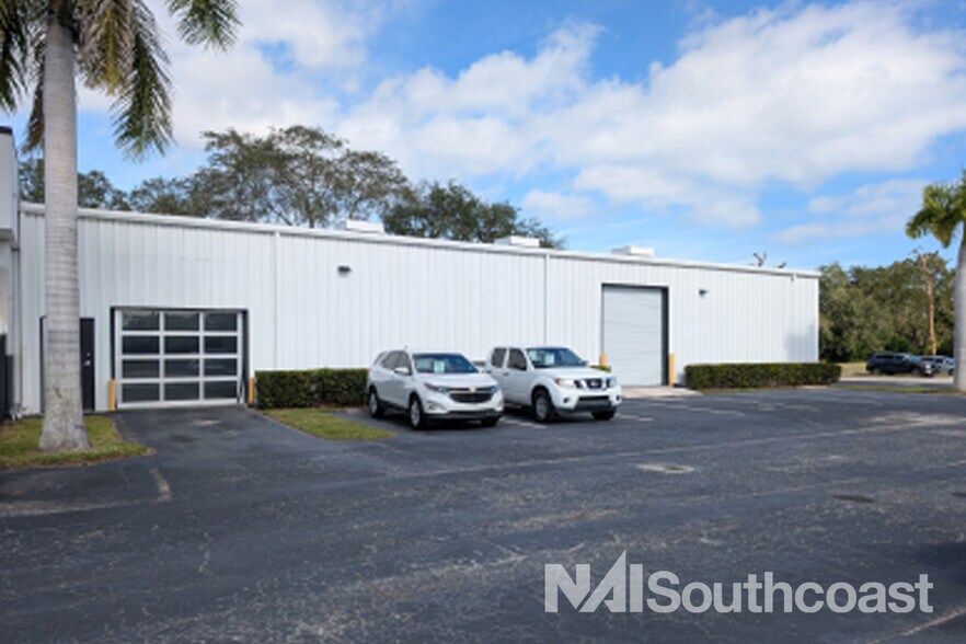 More Photos Of 5390 S US Highway 1, Fort Pierce Auto Dealership For Lease