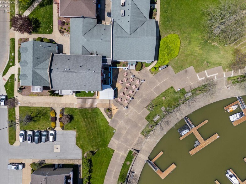 More Photos Of 356 Main St, Huron Apartments For Sale