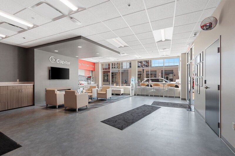 More Photos Of 100-140 N Washington St, Green Bay General Retail For Lease