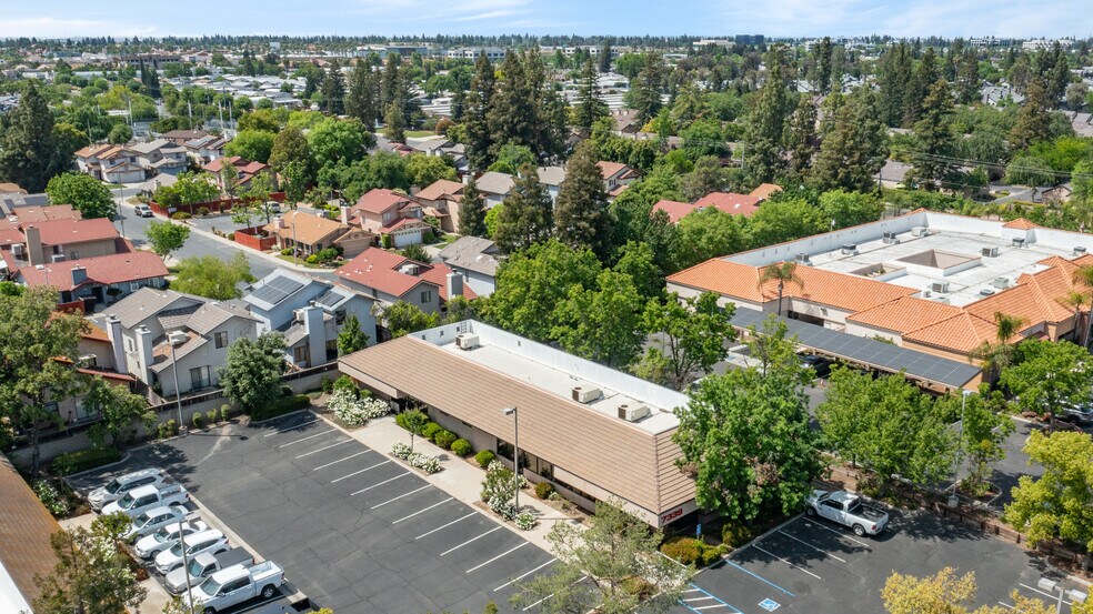 More Photos Of 7339 N 1st St, Fresno Office For Lease