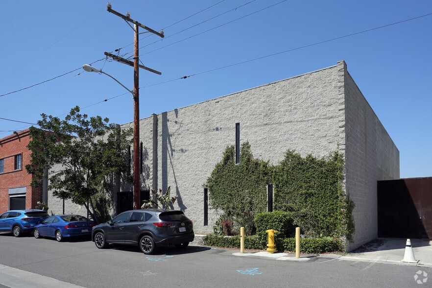 More Photos Of 5875 Blackwelder St, Culver City Loft Creative Space For Lease