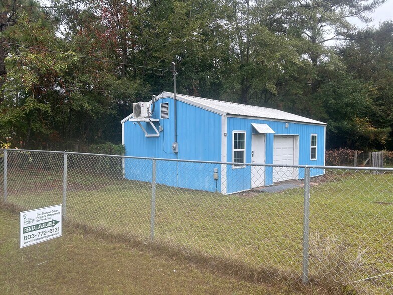 More Photos Of 104 Willa Dr, Columbia Specialty For Lease