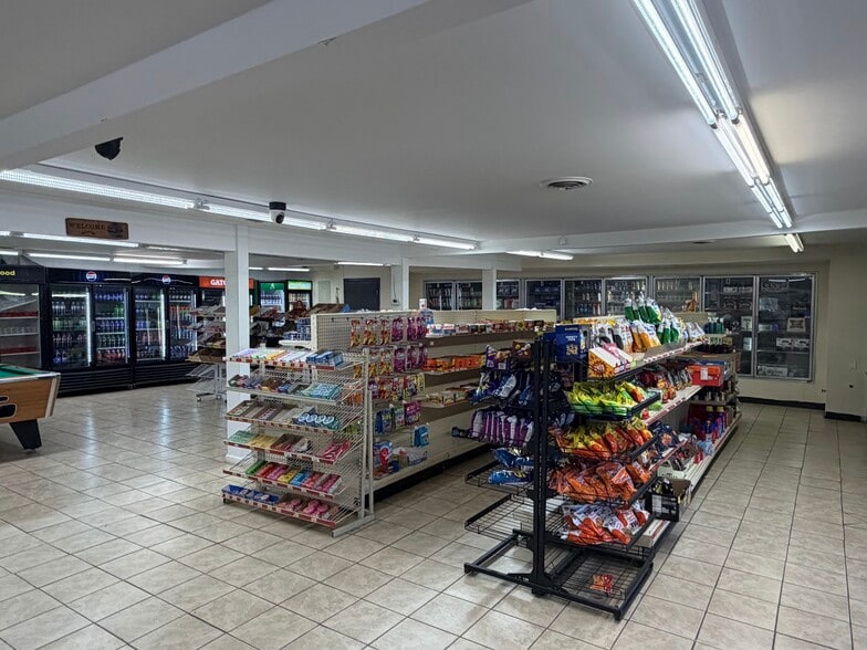 More Photos Of 2500 Cashua Ferry Rd, Darlington Restaurant For Sale