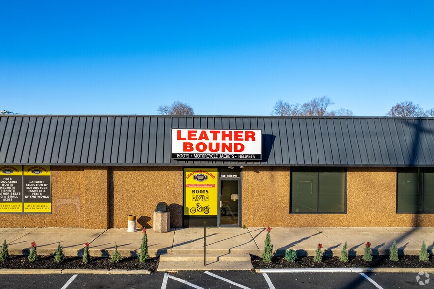 More Photos Of 211 S Boulevard Ave S, Maple Shade Township Storefront Retail Office For Sale