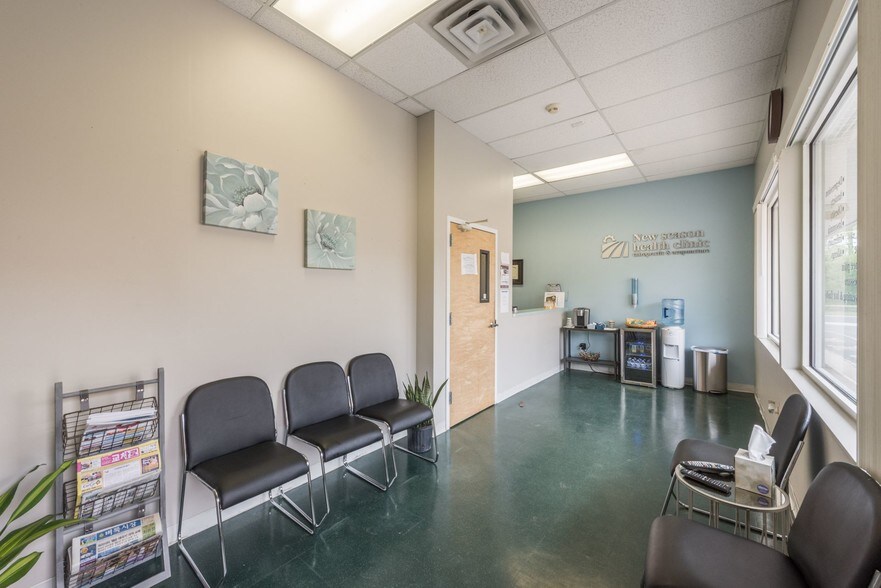 More Photos Of 12 Snowhill St, Spotswood Freestanding For Lease