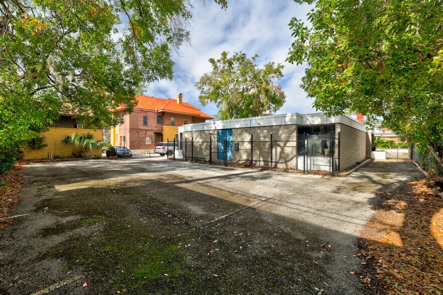 More Photos Of 2054 Park St, Jacksonville Medical For Lease