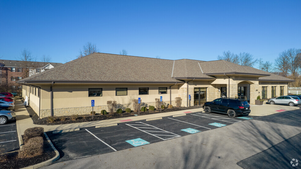 Primary Photo Of 5175 Morse Rd, Columbus Medical For Lease