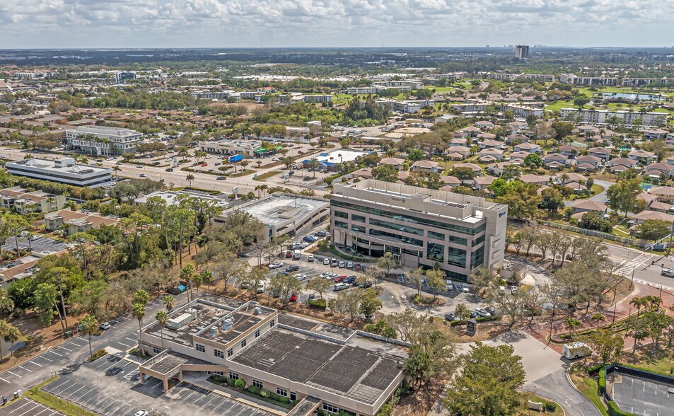More Photos Of 12751 New Brittany Blvd, Fort Myers Office For Lease