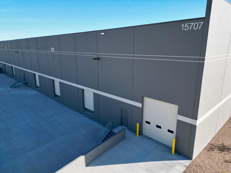 More Photos Of 15707 Terrazzo dr, Colorado Springs Showroom For Lease