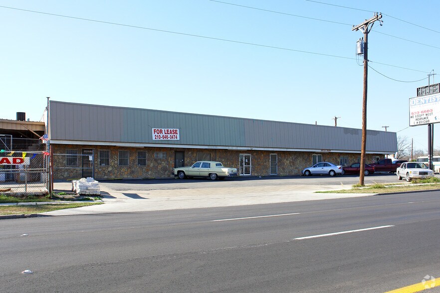 More Photos Of 4407 I-35 Fwy, San Antonio Unknown For Lease