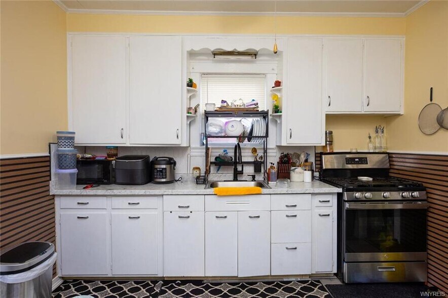 More Photos Of , Niagara Falls Unknown For Sale