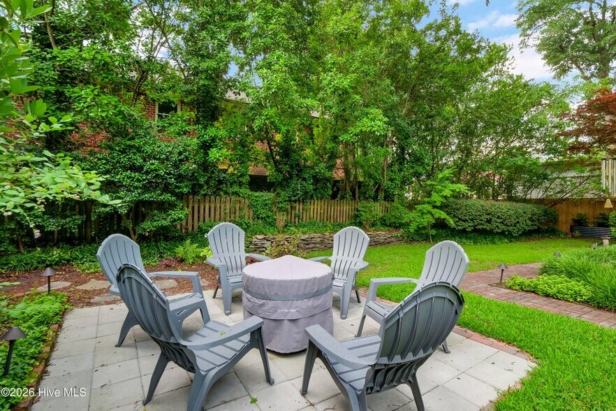 More Photos Of 412 S 3rd St, Wilmington Hospitality For Sale
