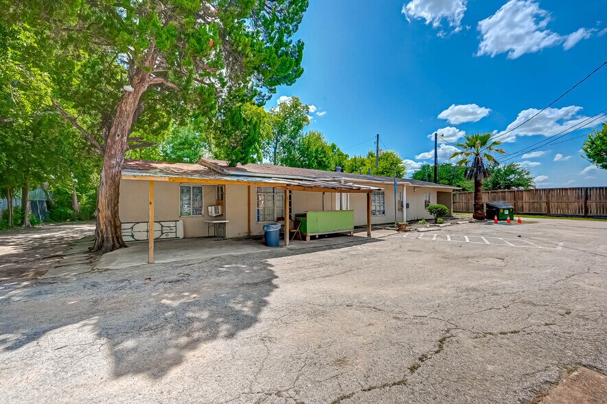 More Photos Of 6209 Skyline Dr, Houston Land For Sale