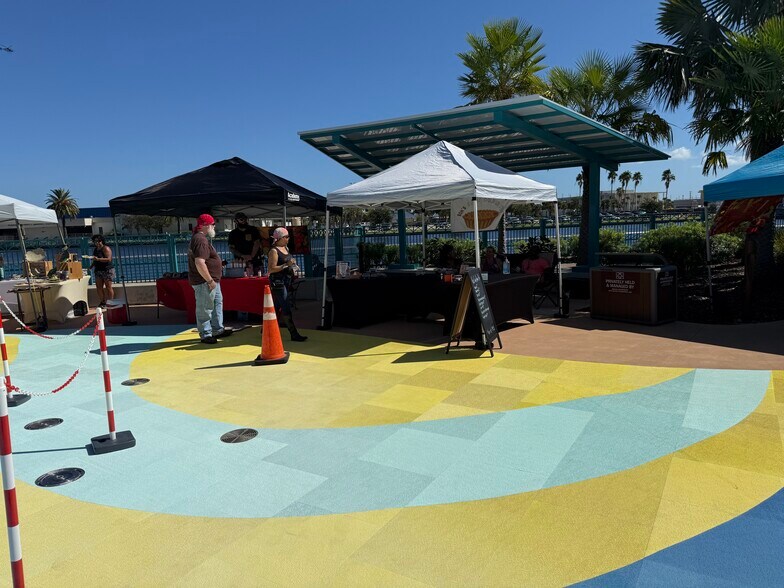 More Photos Of 128 S Beach St, Daytona Beach Apartments For Sale