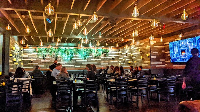 More Photos Of 23759 Roscoe Blvd, West Hills Freestanding For Sale