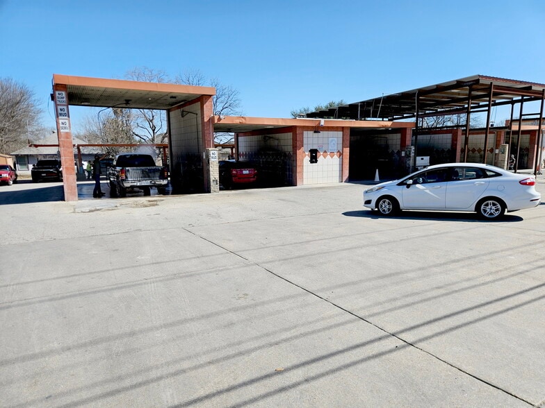 More Photos Of 1610 Callaghan Rd, San Antonio Carwash For Sale