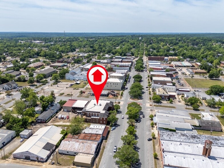 More Photos Of 303 E Broad St, Eufaula Office For Sale
