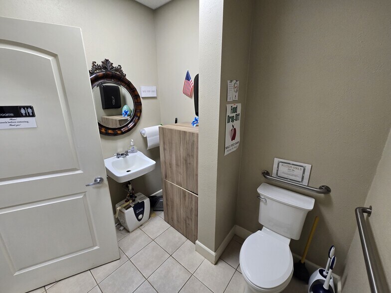 More Photos Of 39 W Kamehameha Ave, Kahului Medical For Lease