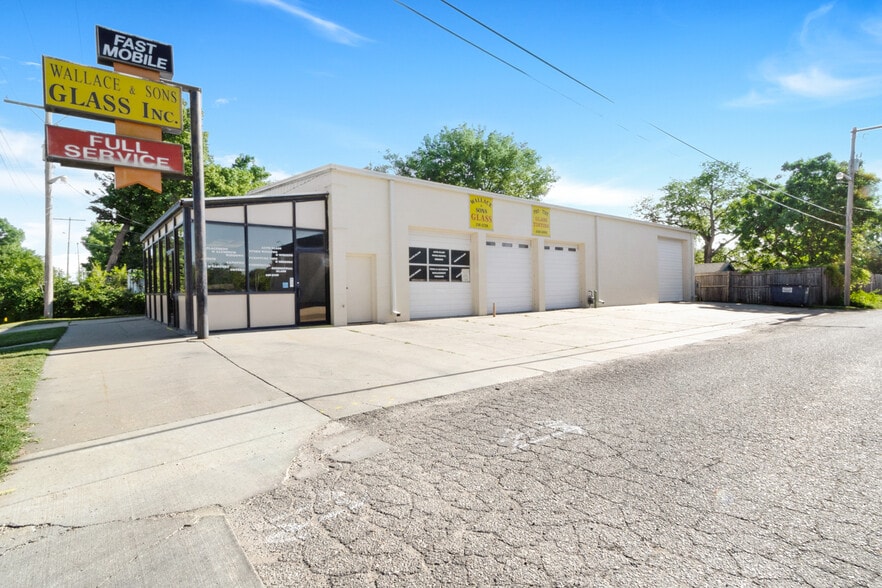 More Photos Of 625 N Calhoun St, Junction City Industrial For Sale