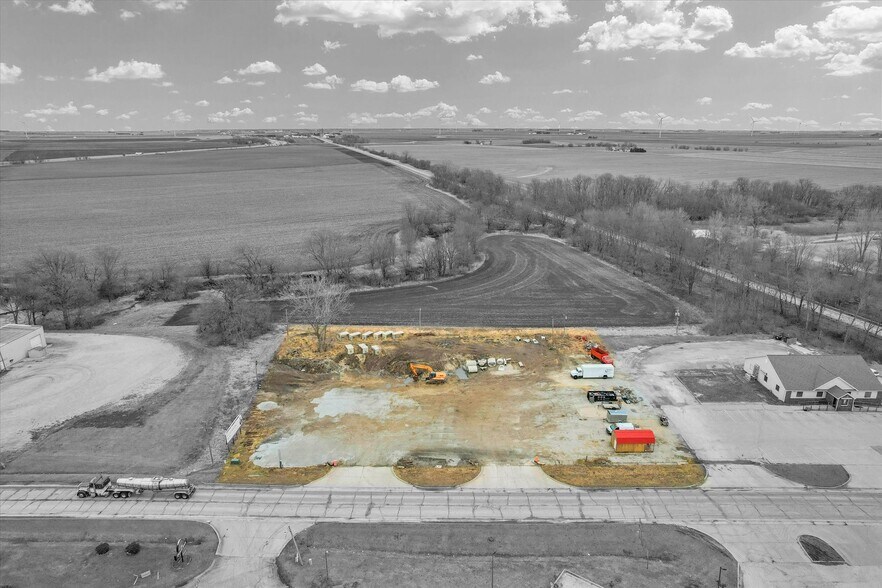 More Photos Of 940 Clinton Ave, Farmer City Land For Sale