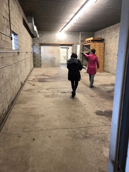 More Photos Of 122 4th St, Pittsburgh Manufacturing For Sale