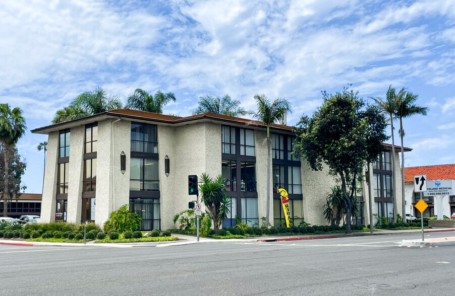 More Photos Of 18062 Irvine Blvd, Tustin Office For Sale