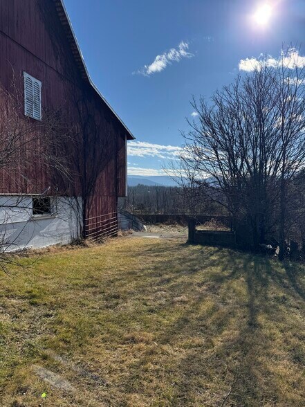 More Photos Of 461 Thunderbird Rd, Bentonville Land For Sale