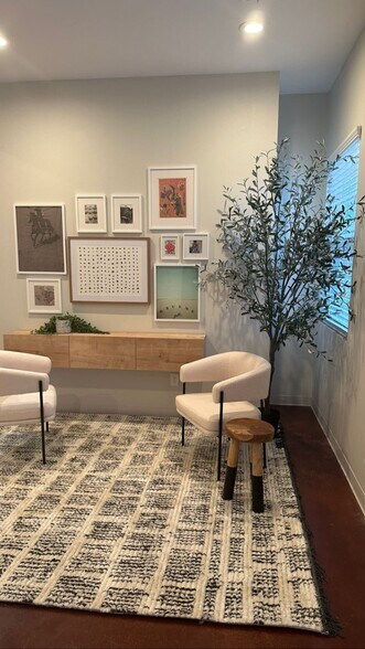 More Photos Of 711 W Bailey Boswell Rd, Saginaw Office For Lease