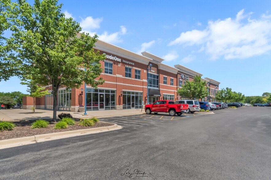 More Photos Of 19060-19070 Everett Blvd, Mokena Storefront Retail Office For Lease