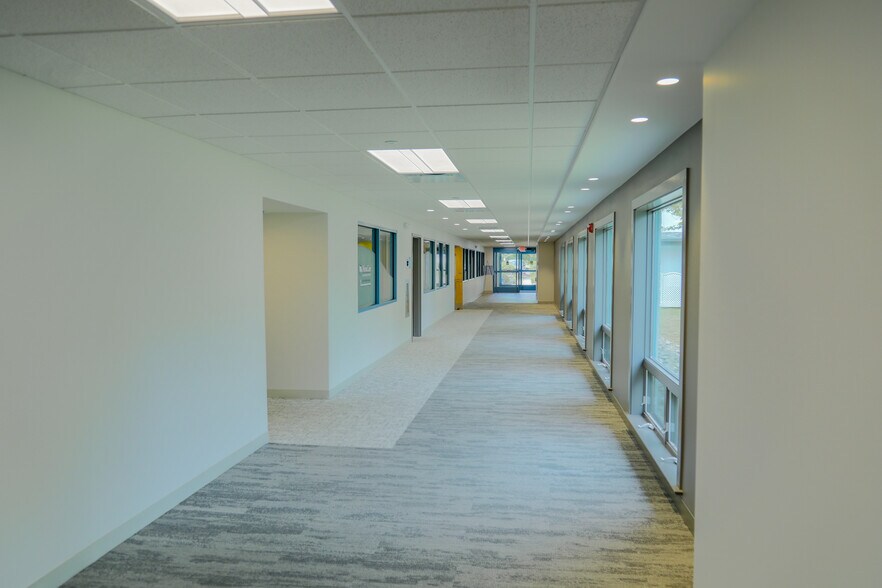 More Photos Of 1001-1019 S Broad St, Lansdale Medical For Lease