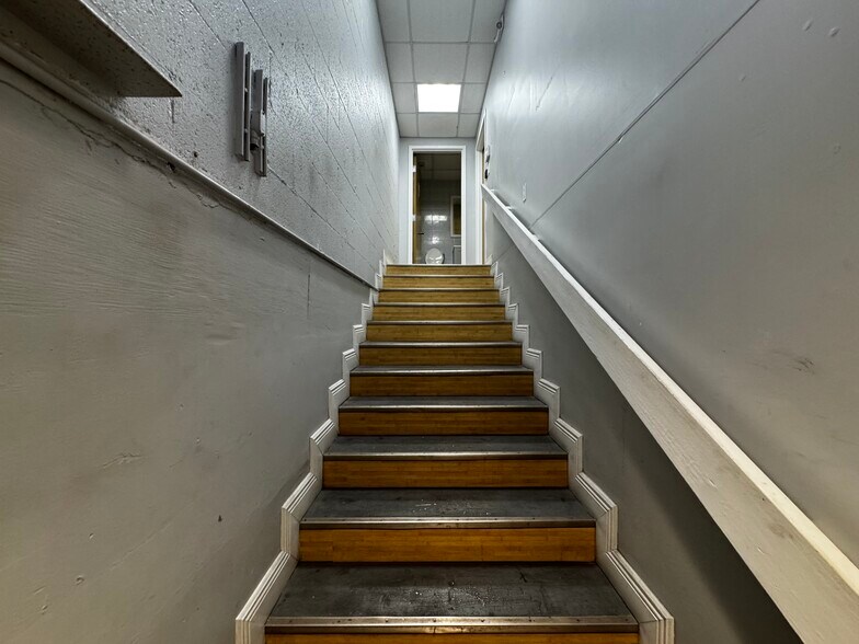 More Photos Of 6151 Pembroke Rd, Hollywood Freestanding For Lease