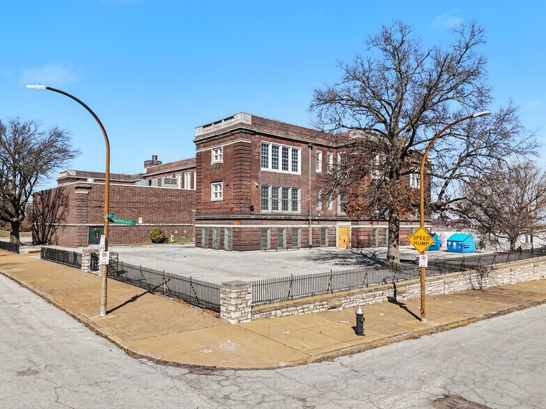 More Photos Of 3821 11th St, Saint Louis Specialty For Sale