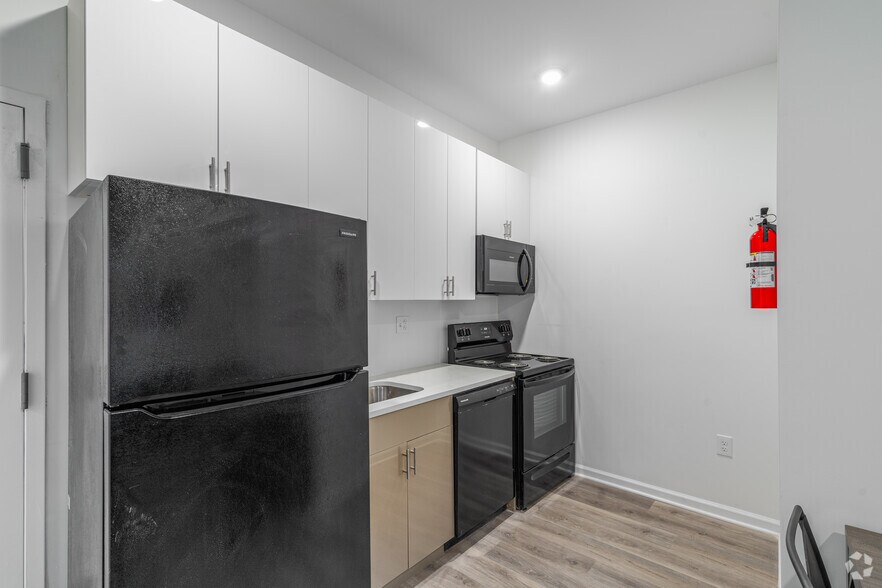More Photos Of 1534 N 16th St, Philadelphia Apartments For Sale