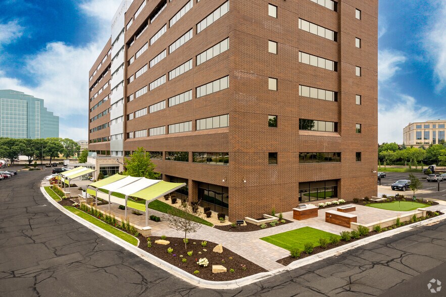 More Photos Of 3601 Minnesota Dr, Bloomington Medical For Lease